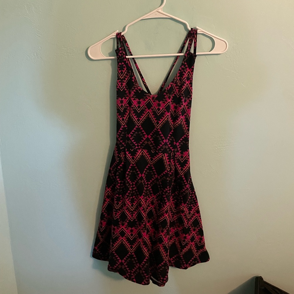 Super cute Criss-Cross Dress!!